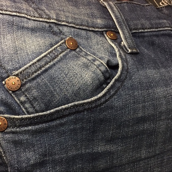 Rock and Republic Jean Shorts sz34 - Picture 2 of 5